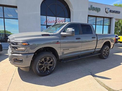 Ceramic Gray Clear-Coat Exterior Paint 2026 RAM 2500 Big Horn Crew Cab 4x4 6'4' Box