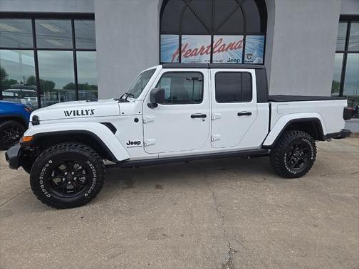 2025 Jeep Gladiator Willys