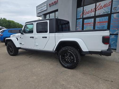 2025 Jeep Gladiator Willys