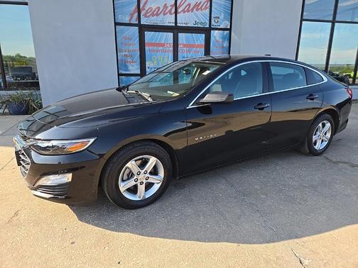 2022 Chevrolet Malibu 1LS