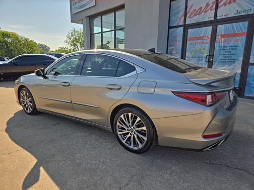 2021 Lexus ES 350 Base