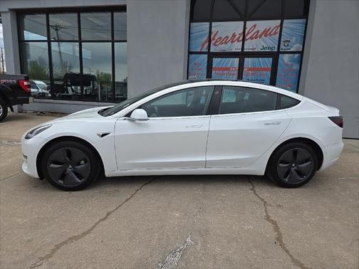 2019 Tesla Model 3 Standard Range Plus