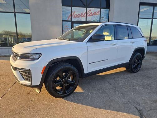 Bright White Clear-Coat Exterior Paint 2026 Jeep Grand Cherokee Limited