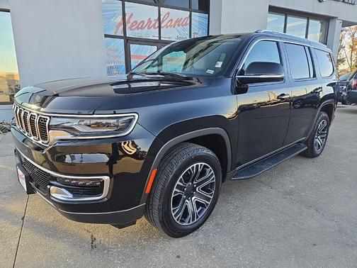 2022 Jeep Wagoneer Series III 4x4