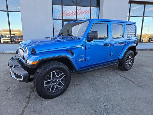 2024 Jeep Wrangler 4-Door Sahara 4x4