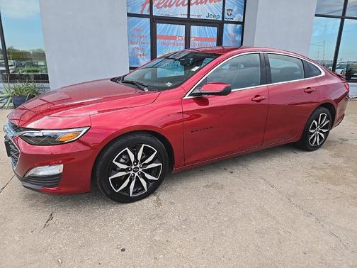 2024 Chevrolet Malibu FWD RS