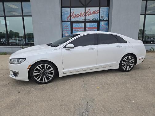 2017 Lincoln MKZ Base