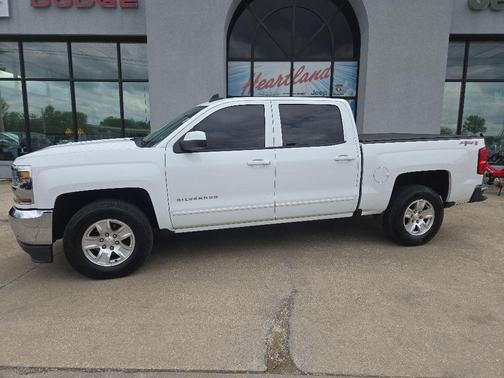Summit White 2017 Chevrolet Silverado 1500 1LT
