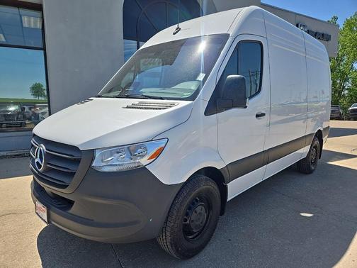 Arctic White 2025 Mercedes-Benz Sprinter 2500 Standard Roof