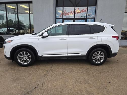 2019 Hyundai SANTA FE SE 2.4