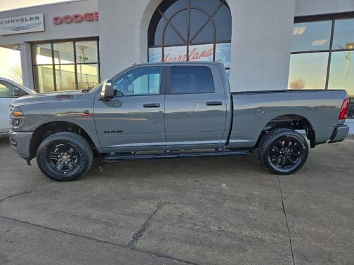 2026 RAM 2500 Big Horn Crew Cab 4x4 6'4' Box