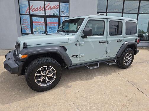 Earl Clearcoat 2024 Jeep Wrangler Sport S