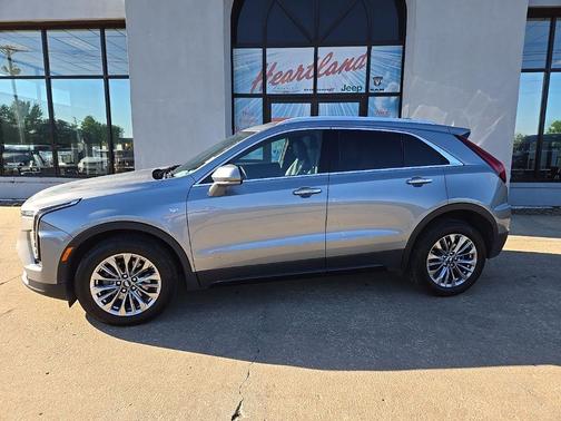 Argent Silver Metallic 2024 Cadillac XT4 Premium Luxury