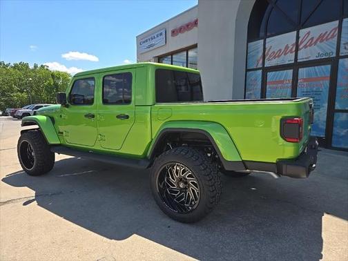 2025 Jeep Gladiator High Tide