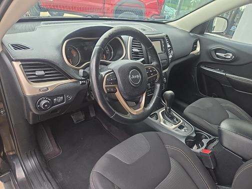 2016 Jeep Cherokee Latitude