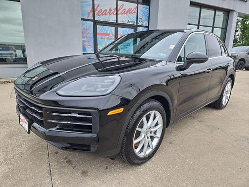 Black 2024 Porsche Cayenne Cayenne