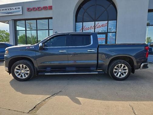 2021 Chevrolet Silverado 1500 LTZ