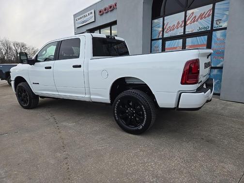 2026 RAM 2500 Big Horn Crew Cab 4x4 6'4' Box