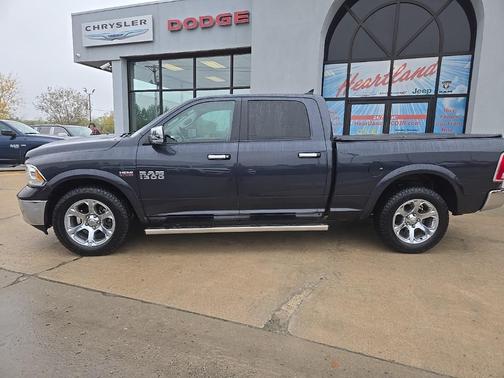 2016 RAM 1500 Laramie