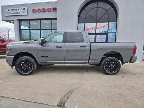 2026 RAM 2500 Big Horn Crew Cab 4x4 6'4' Box