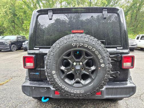 Black Clearcoat 2023 Jeep Wrangler 4xe Willys