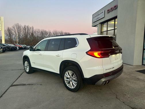 2024 GMC Acadia AWD Elevation