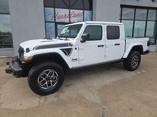 Bright White Clear-Coat Exterior Paint 2026 Jeep Gladiator Shadow Ops