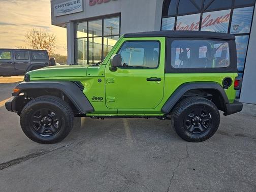 2026 Jeep Wrangler Sport