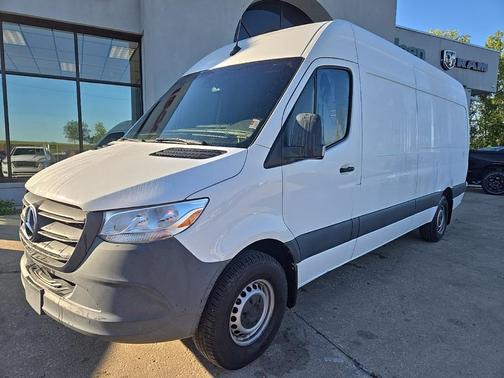 2020 Mercedes-Benz Sprinter 2500 Crew 170 WB