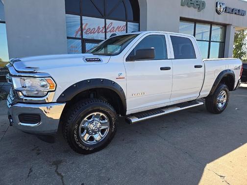 2019 RAM 2500 Tradesman Crew Cab 4x4 6'4' Box