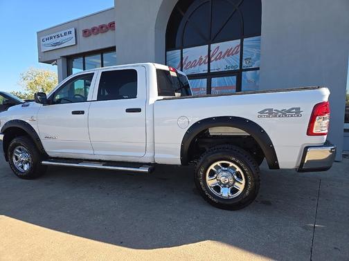 2019 RAM 2500 Tradesman Crew Cab 4x4 6'4' Box