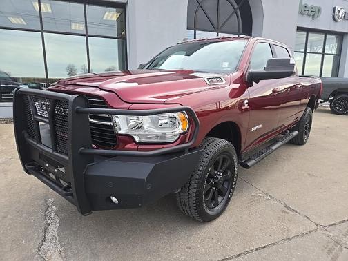 2020 RAM 2500 Big Horn Crew Cab 4X4 6'4' Box