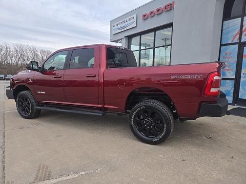 2020 RAM 2500 Big Horn Crew Cab 4X4 6'4' Box