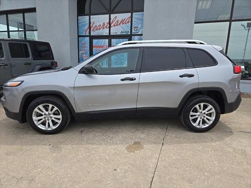 2015 Jeep Cherokee Sport