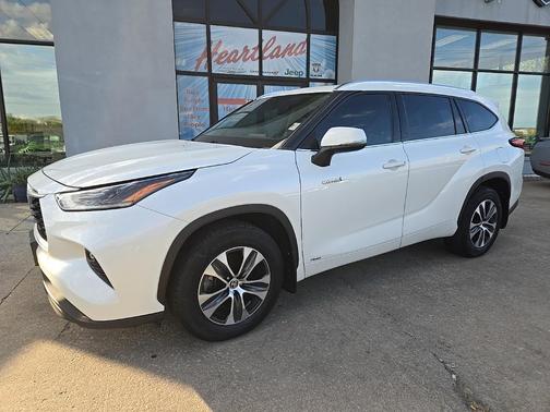 2021 Toyota Highlander Hybrid XLE