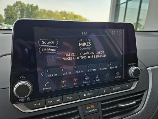 2023 Nissan Altima SR FWD