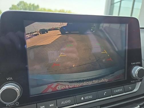 2023 Nissan Altima SR FWD