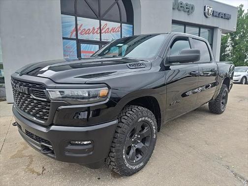 2025 RAM 1500 Warlock Crew Cab 4x4 5'7' Box