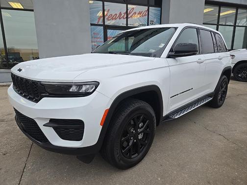 2024 Jeep Grand Cherokee Altitude