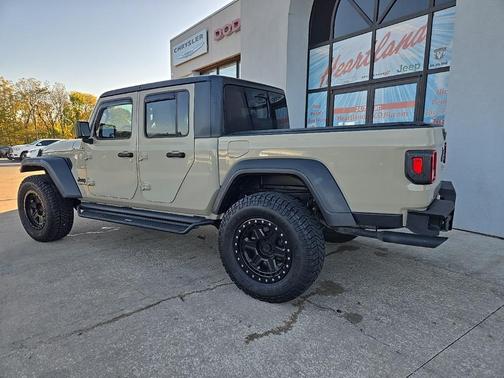 2020 Jeep Gladiator Sport S