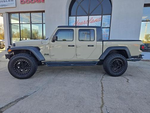 2020 Jeep Gladiator Sport S