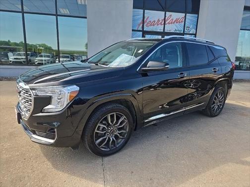 2022 GMC Terrain Denali