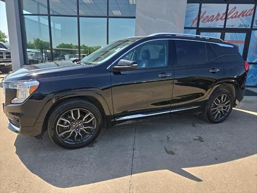 2022 GMC Terrain Denali