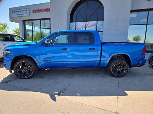 Hydro Blue Pearl-Coat Exterior Paint 2026 RAM 1500 Big Horn/Lone Star