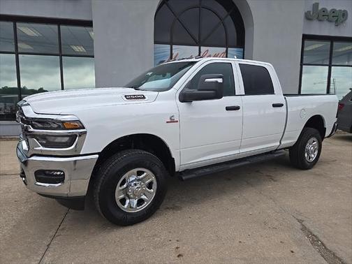 2025 RAM 2500 Tradesman Crew Cab 4x4 6'4' Box