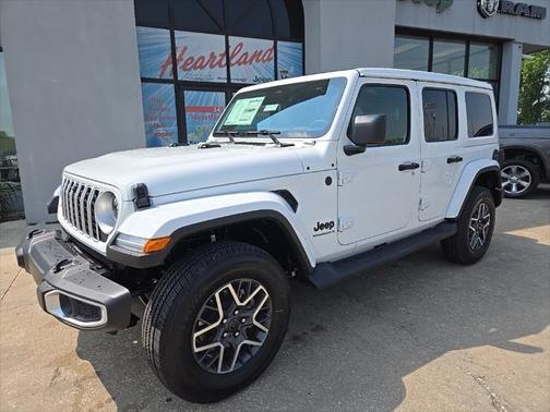 2025 Jeep Wrangler 4-Door Sahara 4x4