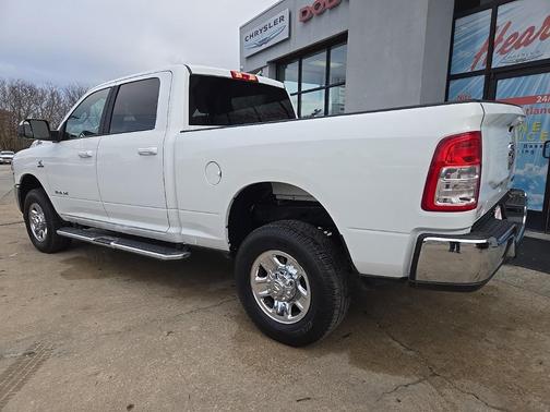 2021 RAM 2500 Big Horn Crew Cab 4x4 6'4' Box