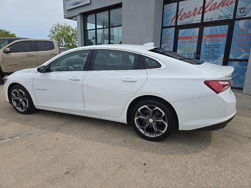 2020 Chevrolet Malibu FWD LT