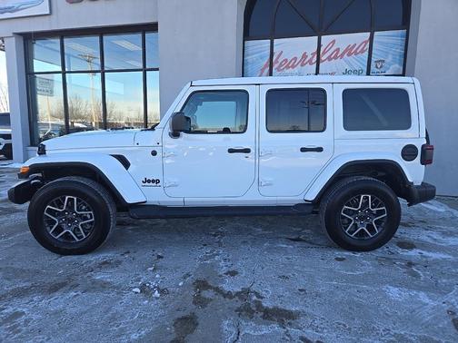 2026 Jeep Wrangler 4-Door Sahara 4x4