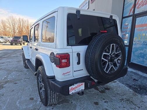 2026 Jeep Wrangler 4-Door Sahara 4x4